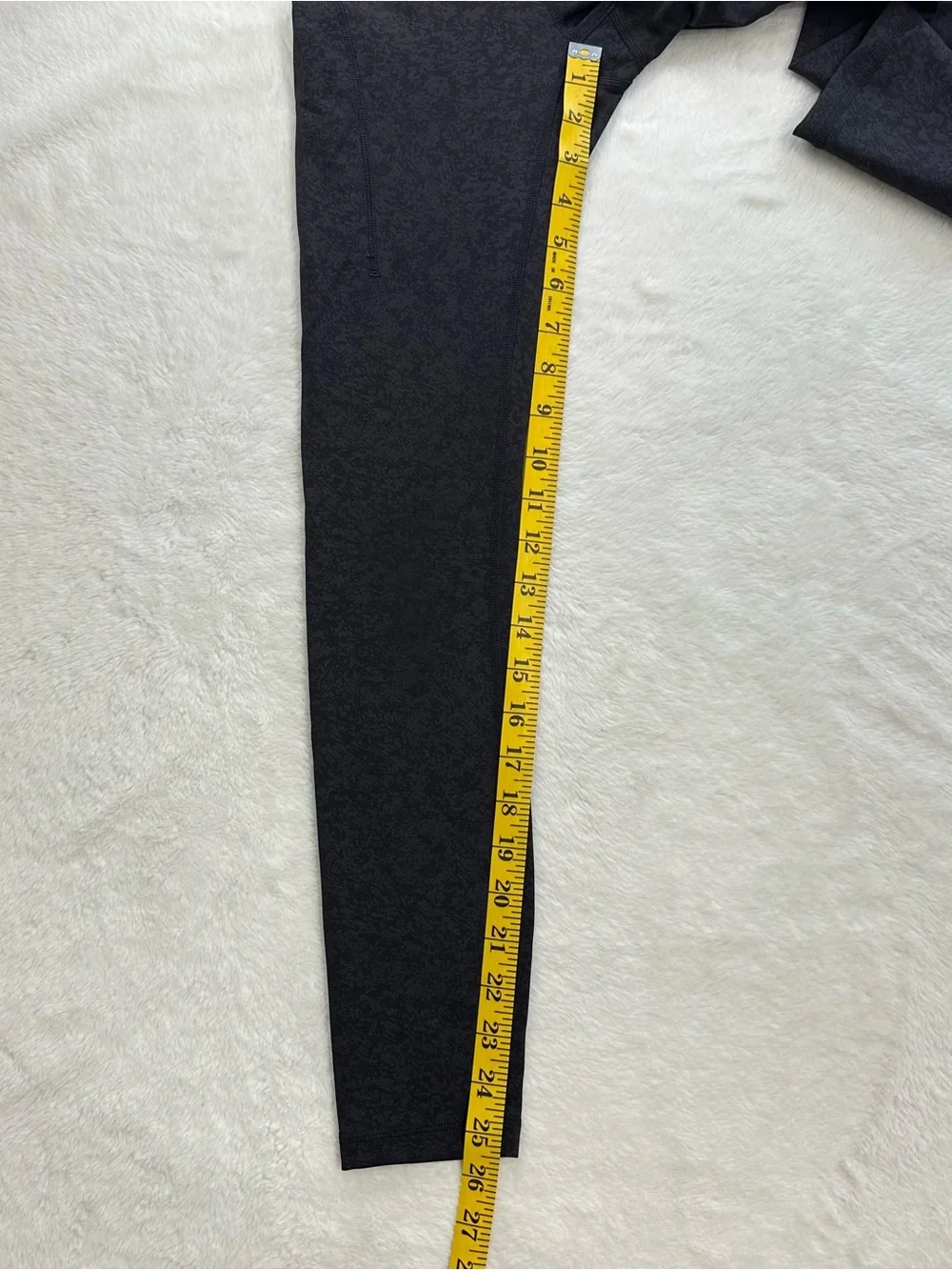 Lululemon Wunder Train HR Tight with Pockets 25